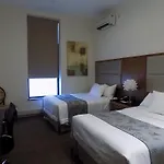 Americana Hotel 2*