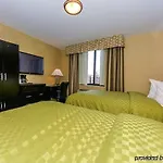 Rodeway Bronx Zoo Inn