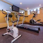 Inn Rodeway Bronx Zoo 4*