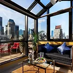 Hotel Plaza Athenee
