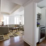 Aka Sutton Place 4*