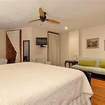 Nyc Apartment