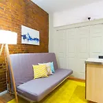 Your 2Bdr Home In Times Square