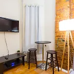 Your 2Bdr Home In Times Square