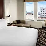 Hilton Brooklyn - Newly Renovated Hotel