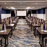 Hotel Hilton Brooklyn - Newly Renovated 4*