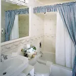 Excelsior Hotel 3*