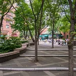 One Bedroom Apt. Times Square