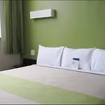 Hotel Feather Factory