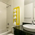Hotel Feather Factory 3*