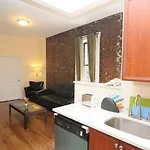 Fifth Avenue Deluxe
