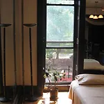 Spacious Luxurious Brooklyn Brownstone Studio