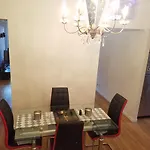 Posh Spacious 1 Bedroom In Prime Soho