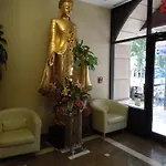 Windsor Hotel 2*