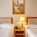 Hotel Flushing 2*