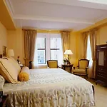Hotel Plaza Athenee