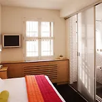 Hotel Pod 51
