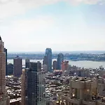 Hotel By Marriott Manhattan/central Park 4*