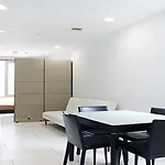 Un Place Apartment New York
