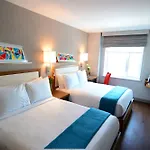Edge Washington Heights Hotel