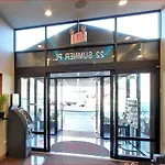 Sumner Hotel 3*