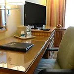 Hotel Adria And Conference Center New York