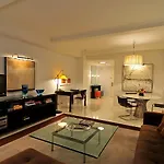 Aparthotel Manhattan Residence.21
