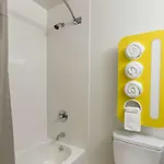 Hotel Feather Factory 3*
