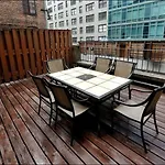 Places4Stay Midtown East Luxury Duplex