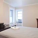 Upper East Side Apartment