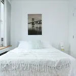 Luxe Suite #1