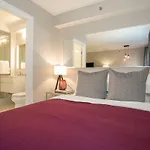 Ultra Design And Luxurious Apartment - Doorman And Gym