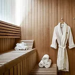 Hotel Sixty Les 4*