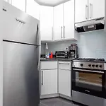 Times Square 3 Bedroom!