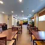 Hillside Hotel 2*