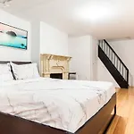 Duplex Apartment On 78Th