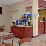 Hotel Express Laguardia Airport, An Ihg 3*