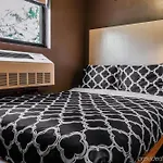 Hotel Essence 3*