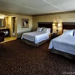 Hampton & Staten Island Hotel 3*