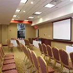 Hampton & Staten Island Hotel