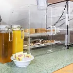 Econo South Ozone Park Hotel 2*
