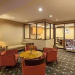 Hampton - Laguardia Airport Hotel 3*