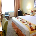 Adria And Conference Center Hotel New York