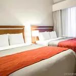 Hotel Comfort Manhattan Bridge 3*