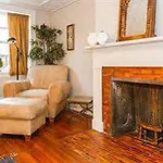 Lefferts Manor Bed & Breakfast 3*