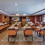Fairfield & By Marriott Staten Island 3* New York