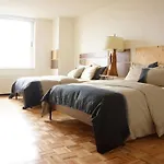 The Penthouse Organic & Modern In Times Square