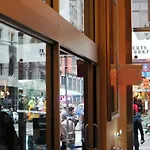 U Fifth Avenue, Empire State Building Hotel New York