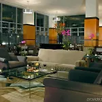 Giraffe By Library Collection Hotel