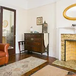 Lefferts Manor Bed & Breakfast